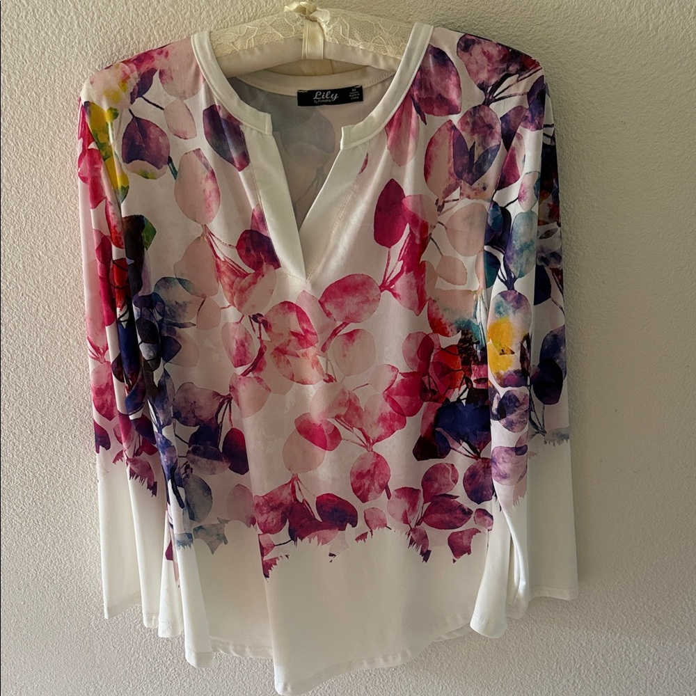 Elegant Women's Floral Blouse - White and Purple